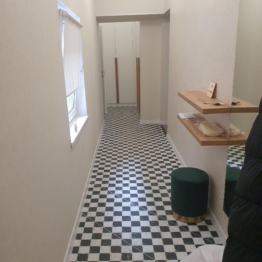V.I.P Apartments Dominikanos Λβιβ Εξωτερικό φωτογραφία